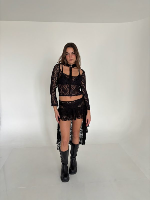 Falda mini de encaje negra, falda Gypsy OverWild, falda transparente, look gótico.