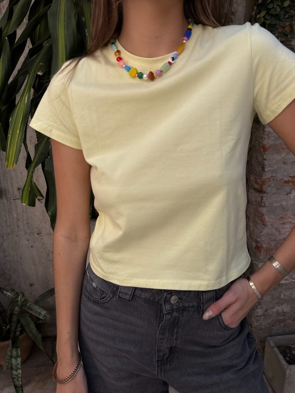 Remera básica de algodón, top crop, top Pieta OverWild.
