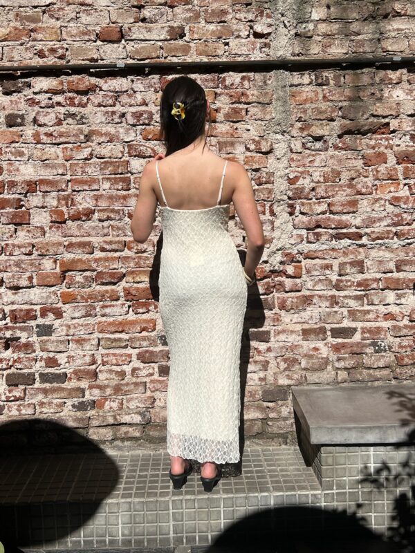 VESTIDO ENCAJE ABUCHONADO - Imagen 3