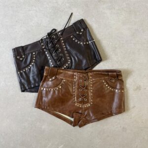 Short Tiro Bajo Cuero Ecocuero Tachas Cordones Negro Marrón