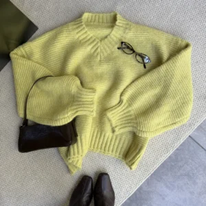 Sweater de punto calado con diseño de rombos y ochos Overwild